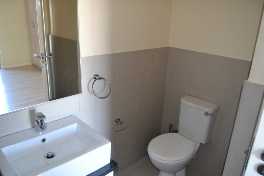 To Let 2 Bedroom Property for Rent in Strand North Western Cape